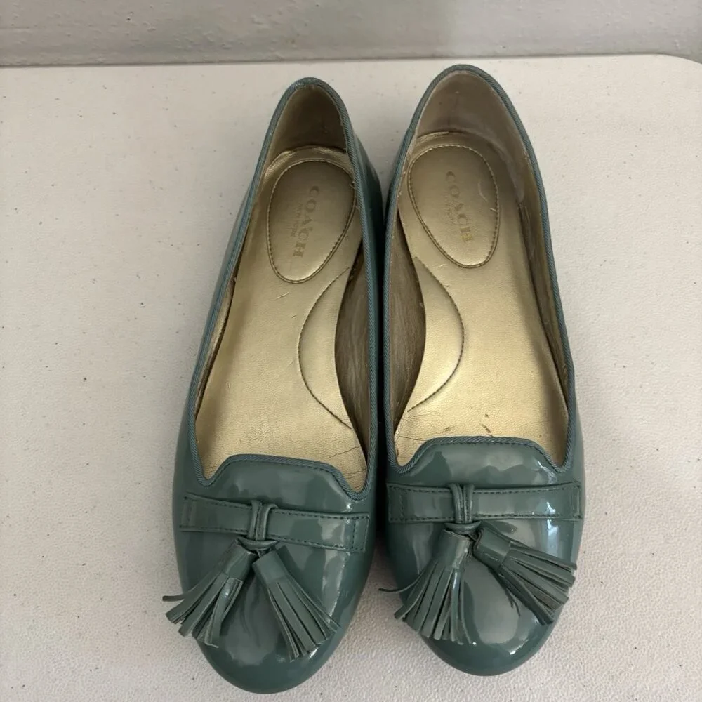 Coach Teal Green Patent Leather Loafers Women 6 US